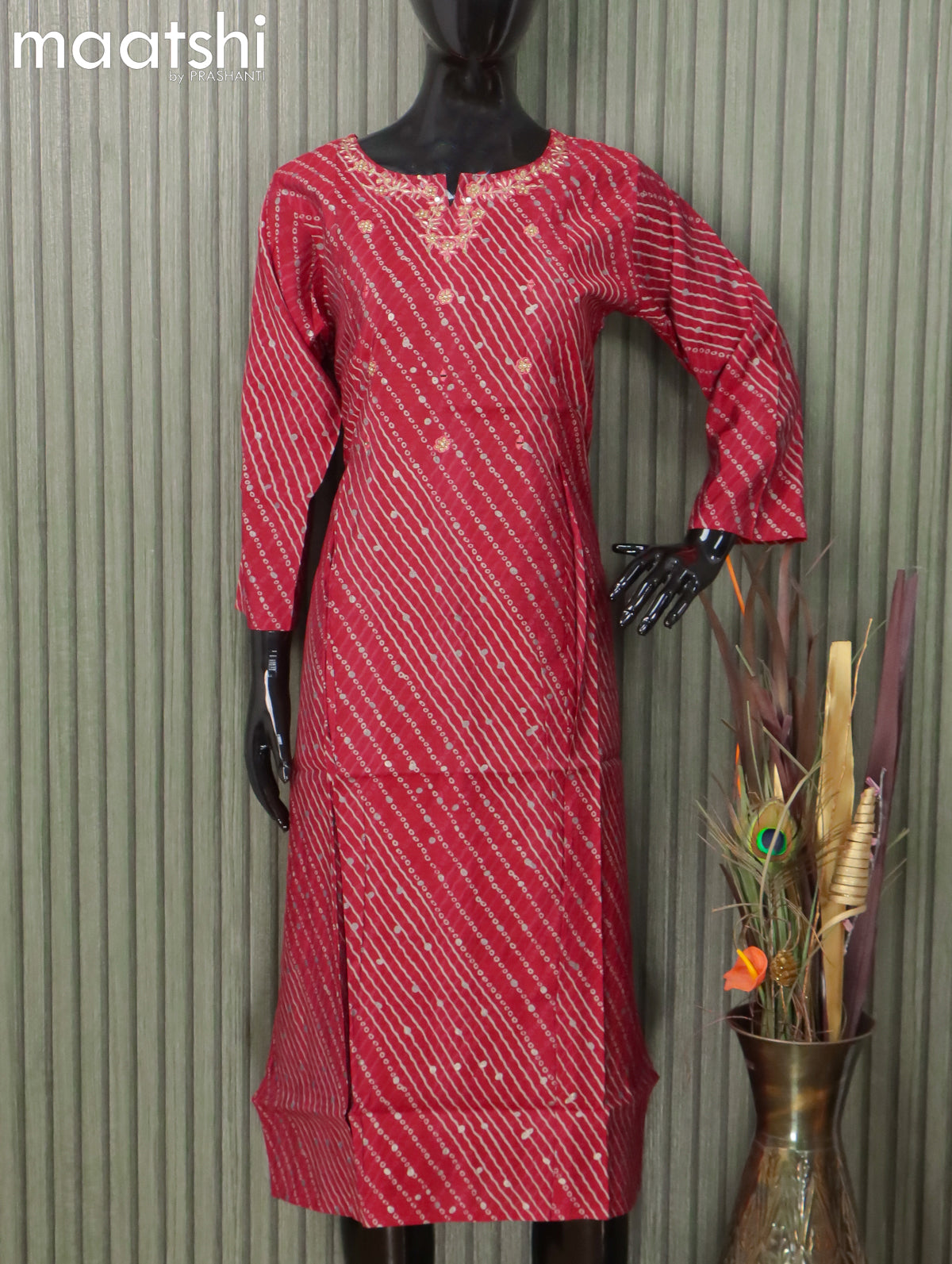 Modal readymade kurti maroon and with allover bandhani prints embroi Maatshi