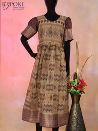 Chanderi umbrella kurti chikku shade and brown with allover ikat prints & Puff sleeve and back open & zip type