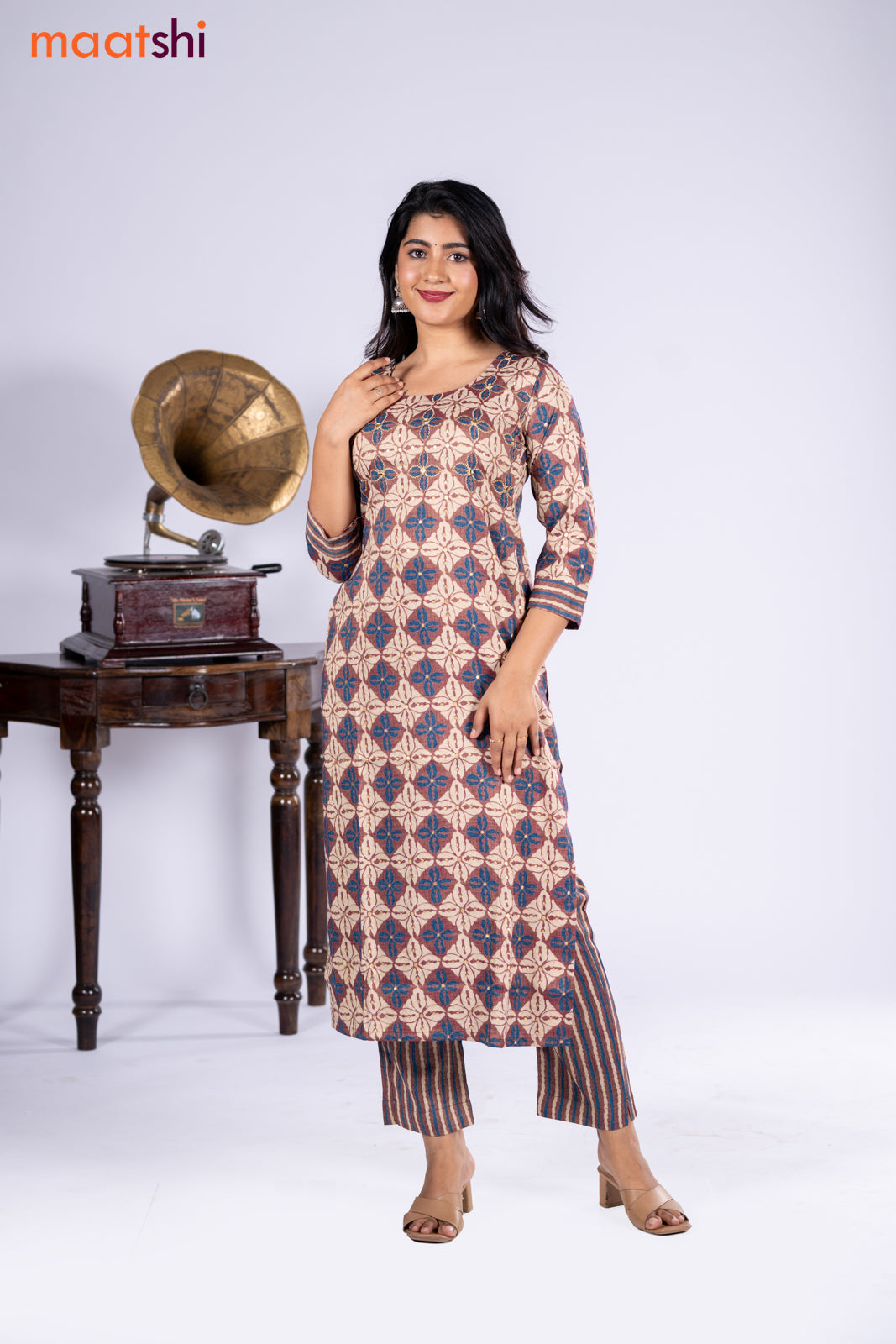 Cotton kurti maroon shade and beige with allover prints & embroidery miirror work neck pattern and straight cut pant