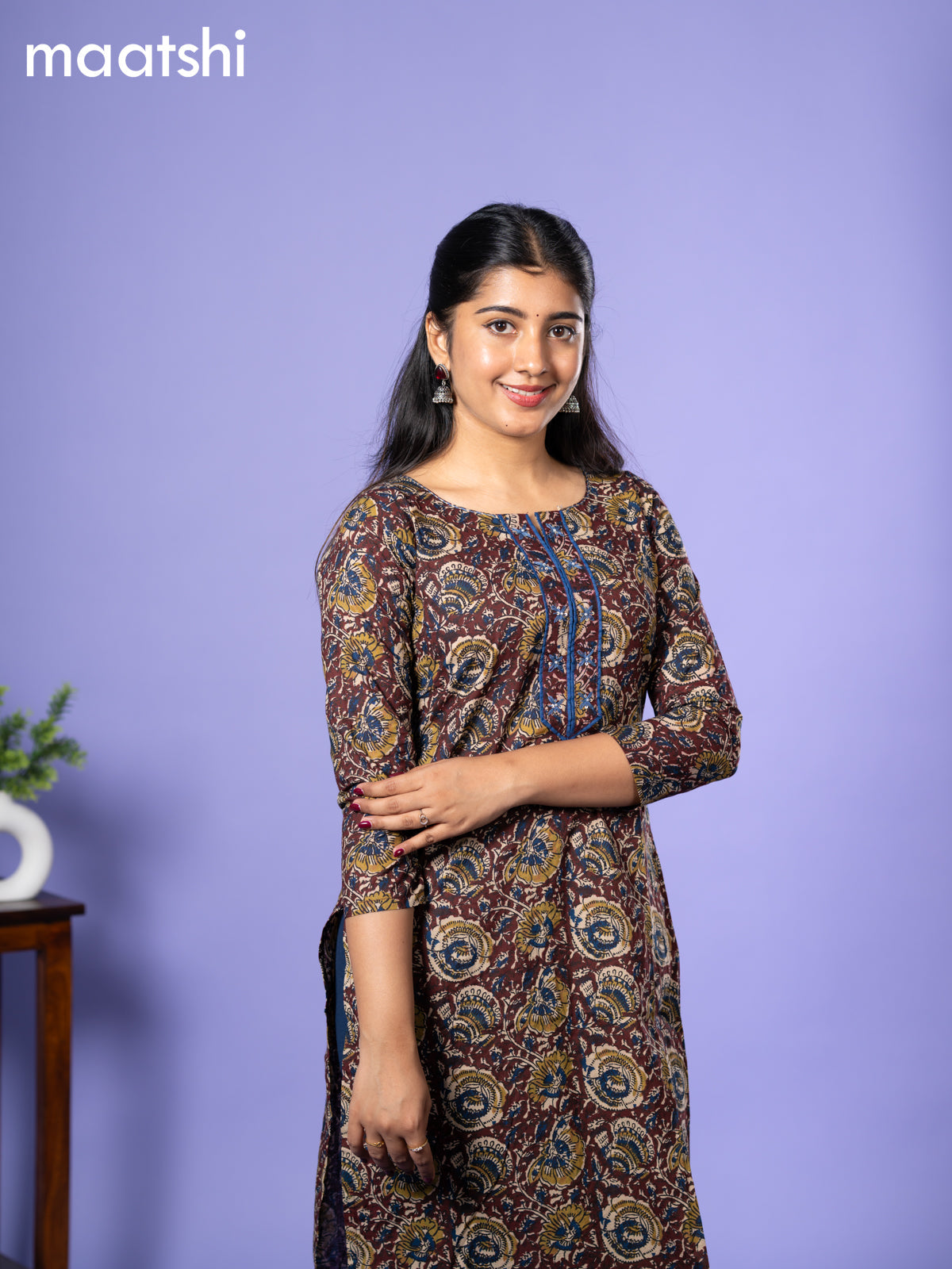 Cotton readymade kurti deep maroon and blue with allover kalamkari prints & simple neck pattern without bottom