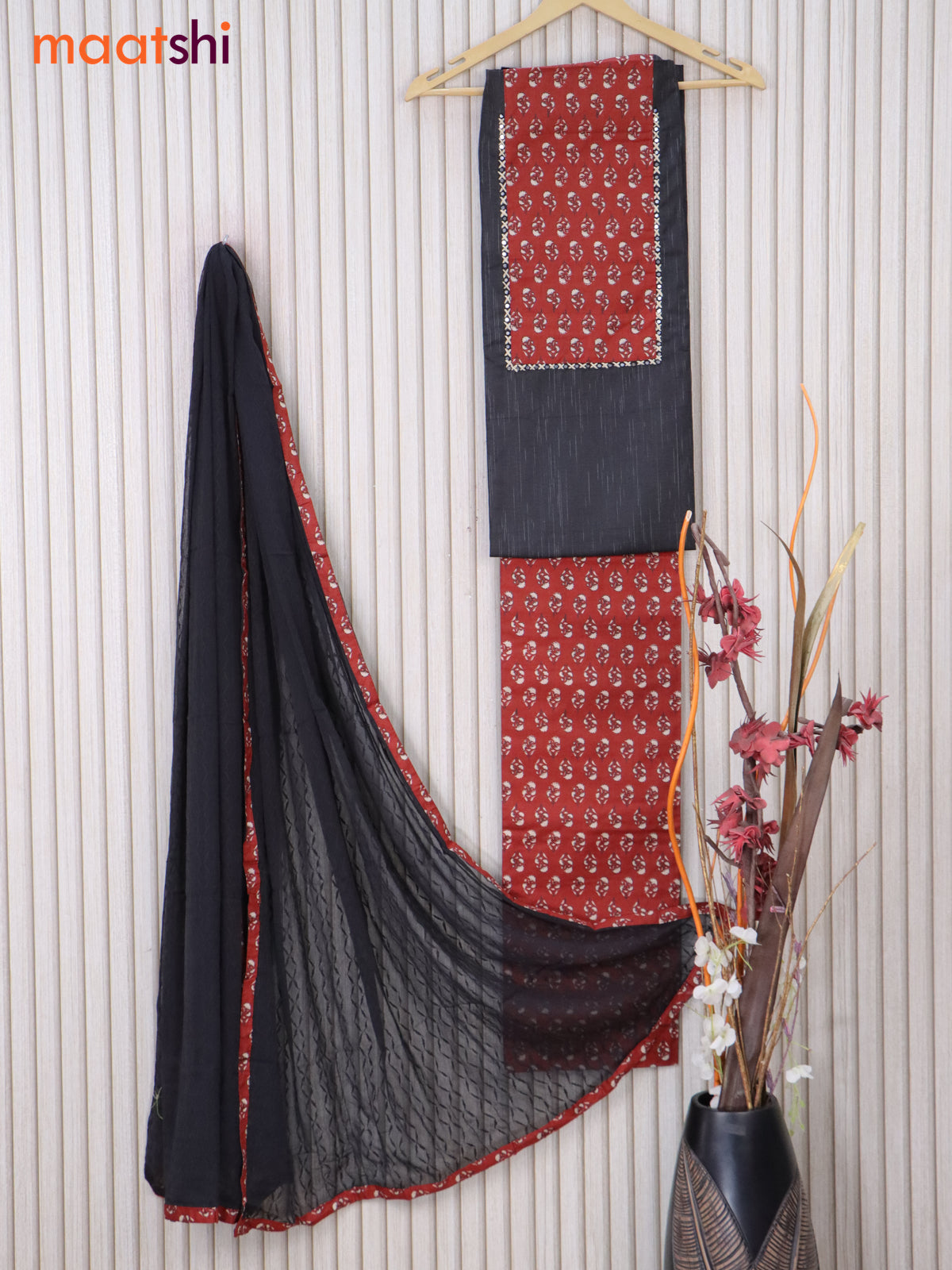 Cotton dress material black and maroon with kalamkari butta mirror work neck pattern and bottom & chiffon dupatta