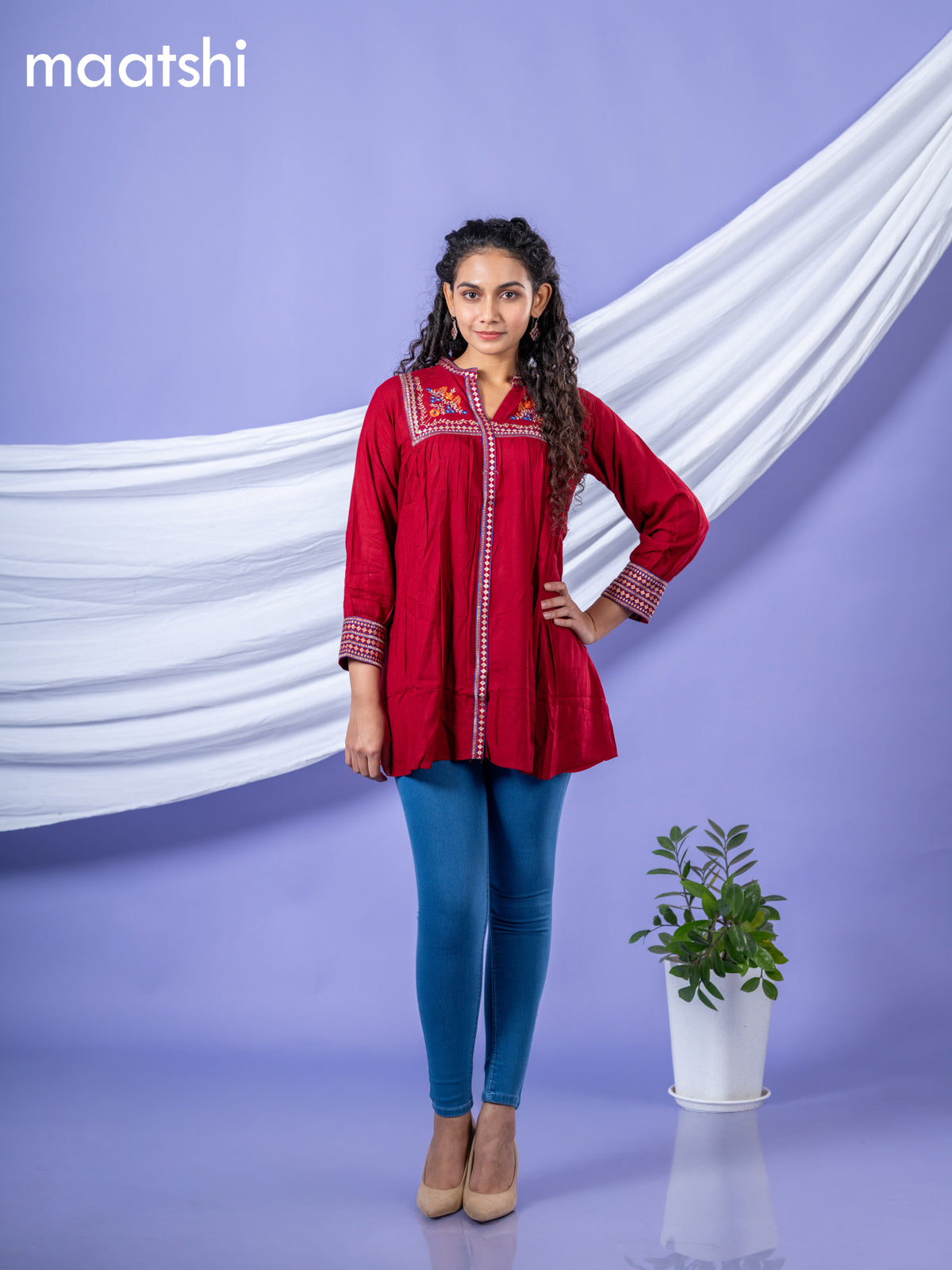 Cotton readymade short kurti maroon with plain body & embroidery work collar neck pattern without bottom