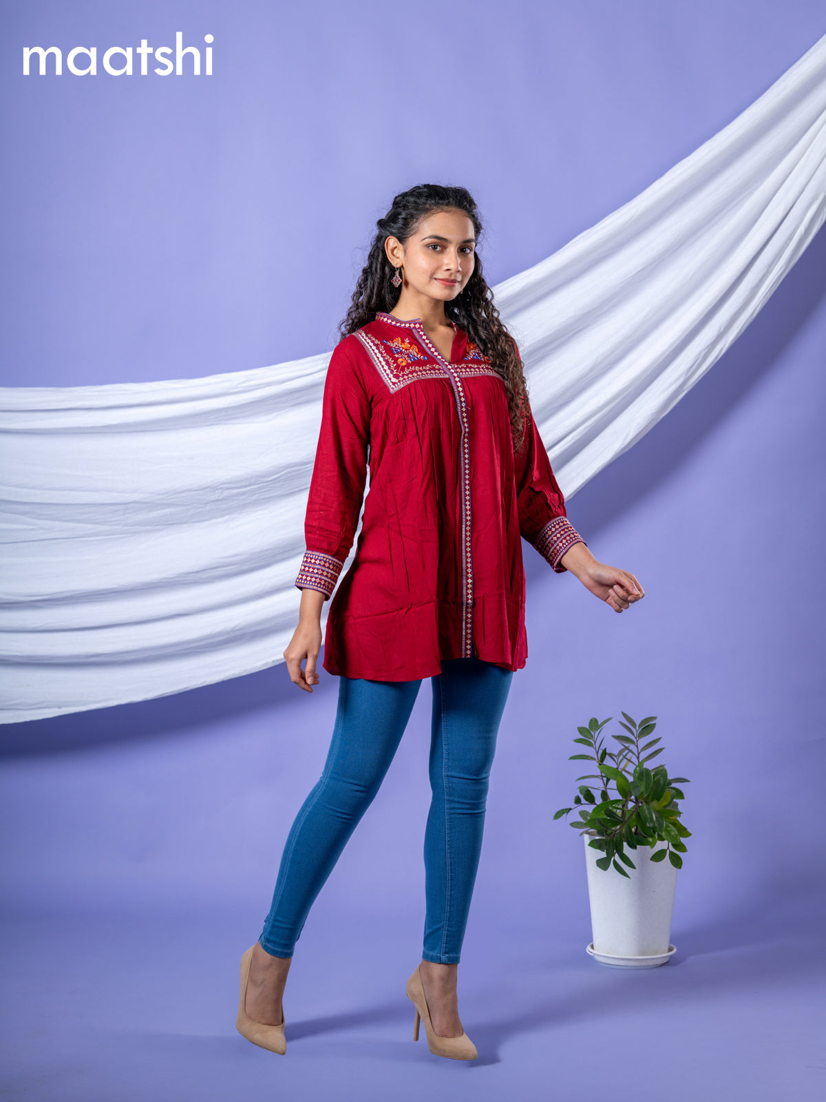 Cotton readymade short kurti maroon with plain body & embroidery work collar neck pattern without bottom