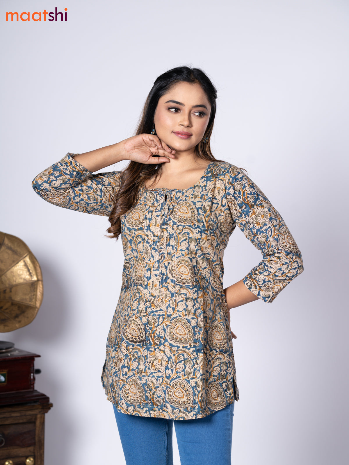 Kalamkari cotton short kurti blue and beige with allover prints & lace work neck pattern without pant