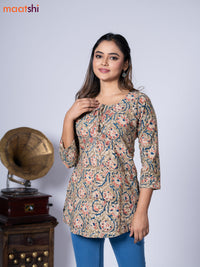 Kalamkari cotton short kurti mehendi green shade and beige with allover prints & lace work neck pattern without pant