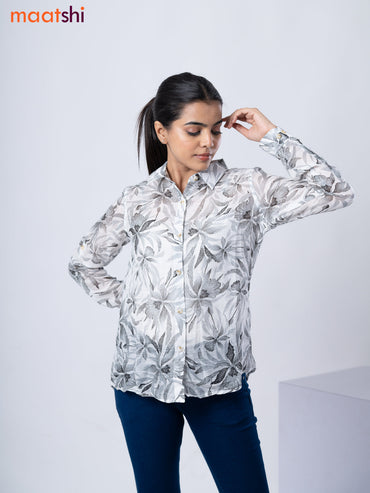 Women's shirt off white and grey with allover floral prints and collar neck pattern