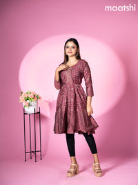 Muslin readymade short umbrella kurti pastel maroon with allover bandhani batik prints & gotapatti lace work pattern without pant