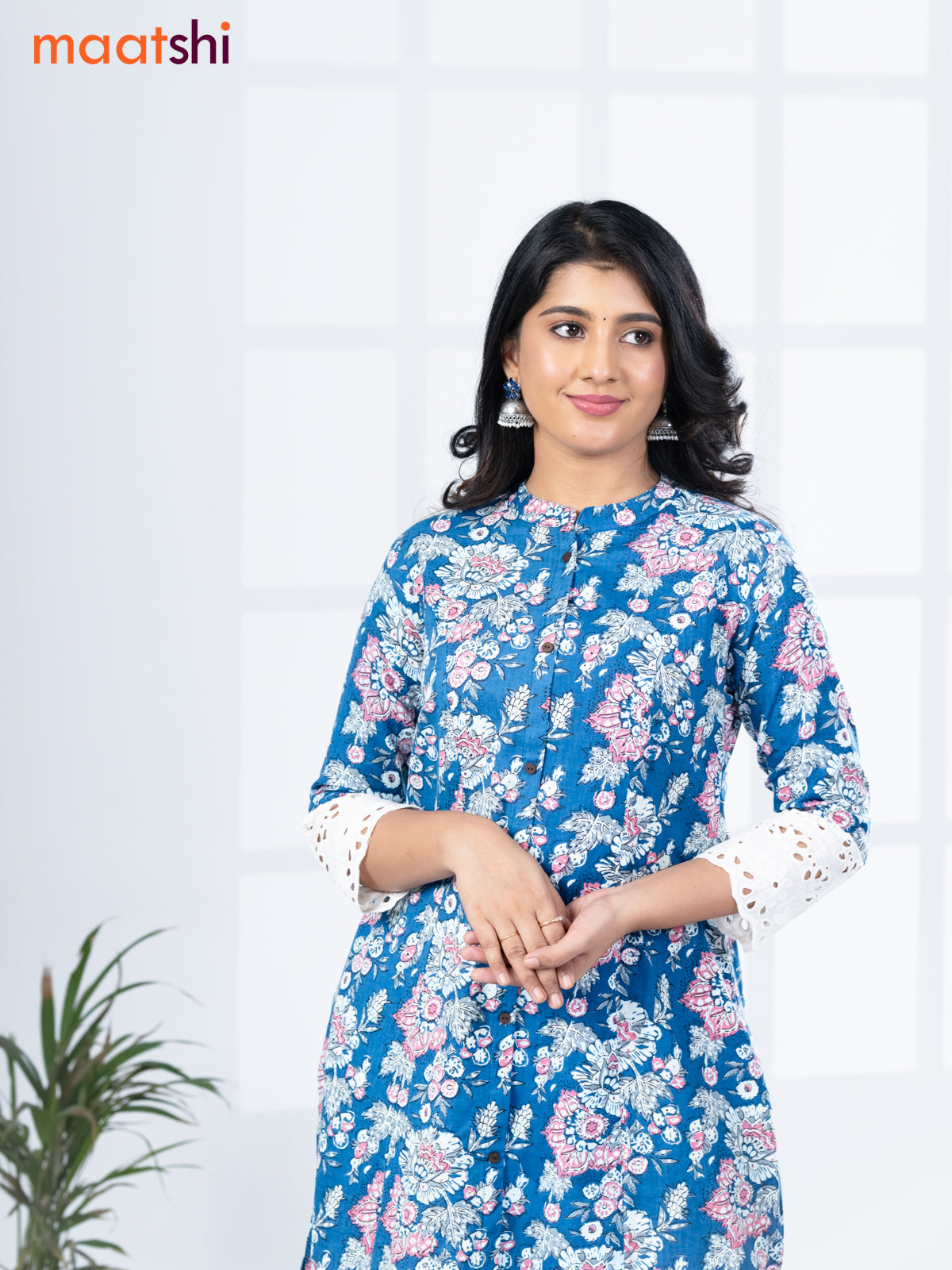 Cotton readymade kurti set blue and white with allover floral prints & simple neck pattern and straight cut pant