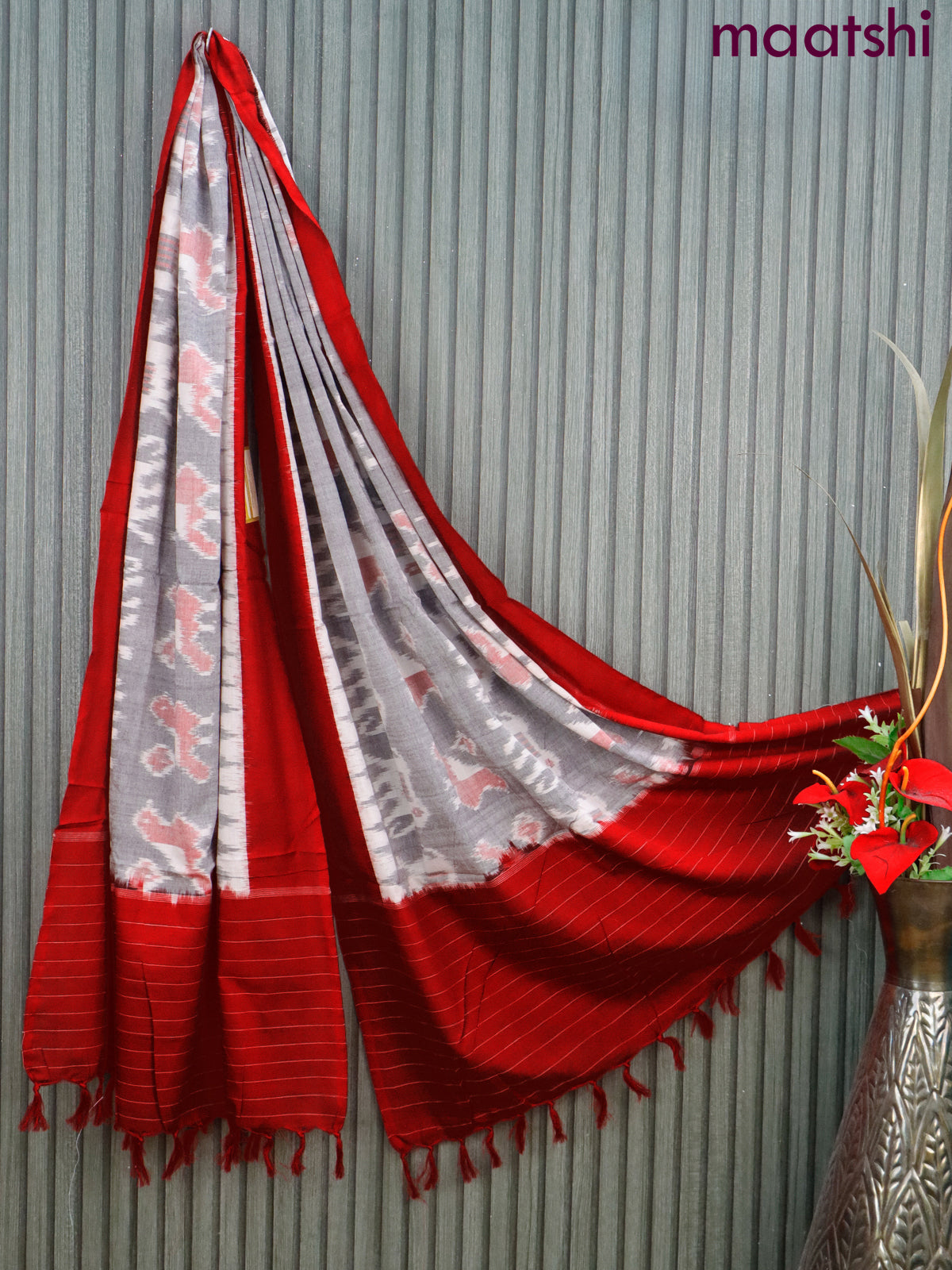 Ikat cotton dupatta grey and red with allover ikat weaves