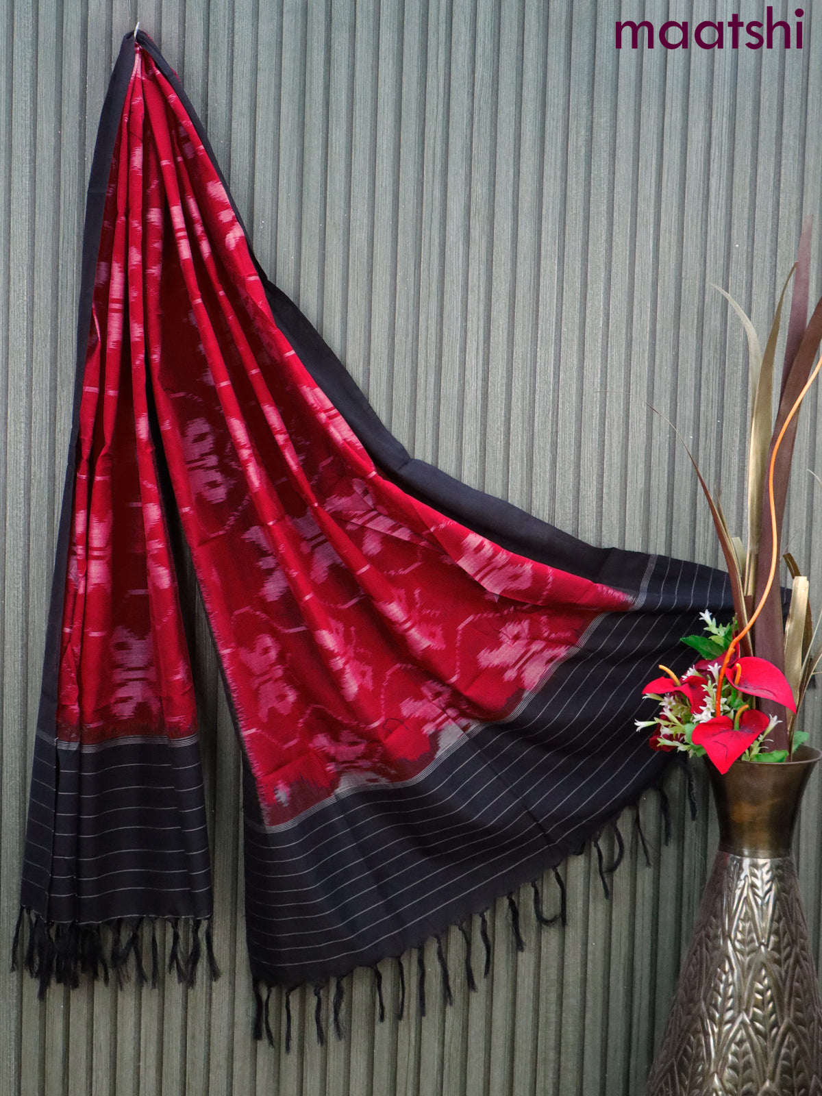 Ikat cotton dupatta red and black with allover ikat weaves