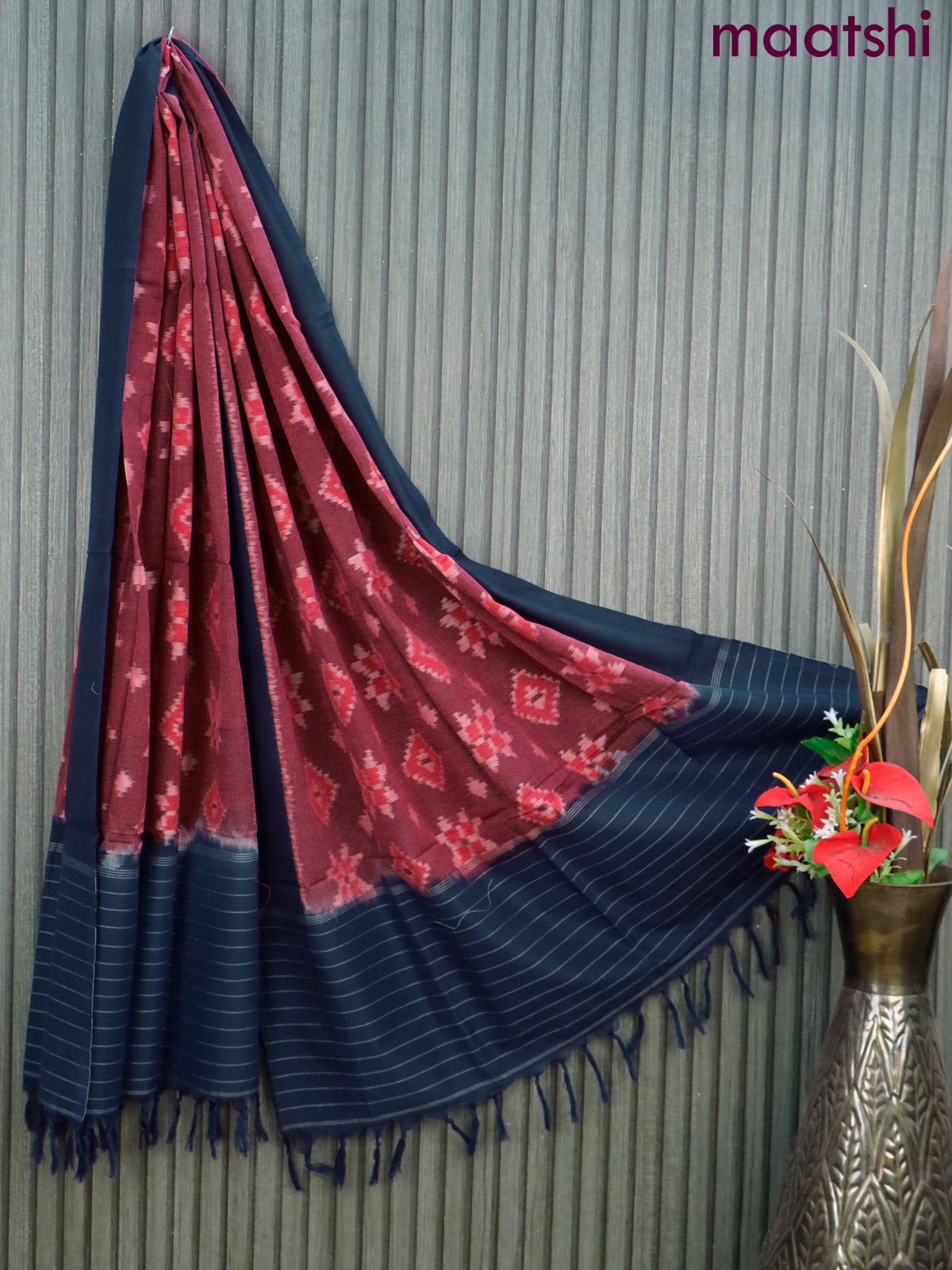 Ikat cotton dupatta pink shade and navy blue with allover ikat weaves