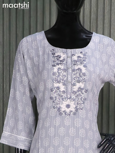 Cotton readymade kurti grey and with butta prints & embroidery work neck pattern and without pant