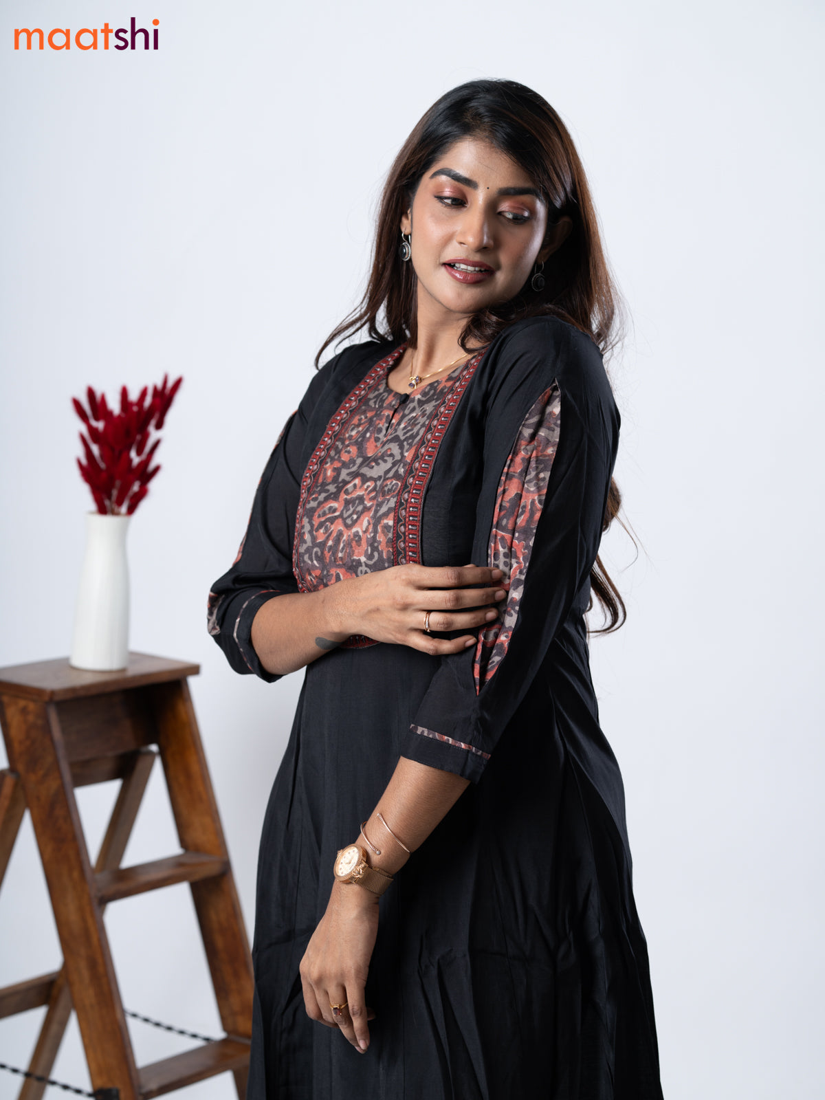 Muslin umbrella kurti black with embroidery work neck pattern and straight cut pant