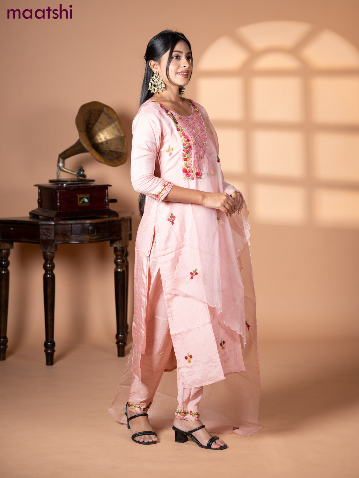 Muslin salwar suit pastel peach with embroidery & mirror work neck pattern and straight cut pant & organza dupatta