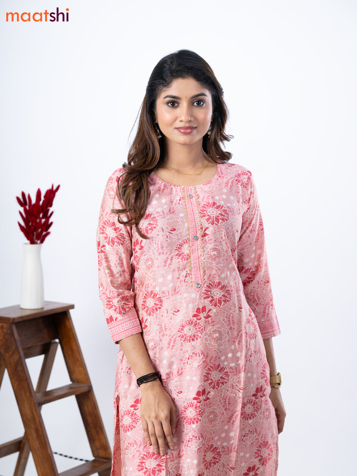 Modal kurti set pastel pink with allover floral prints & gota patti lace wok neck pattern and straight cut pant