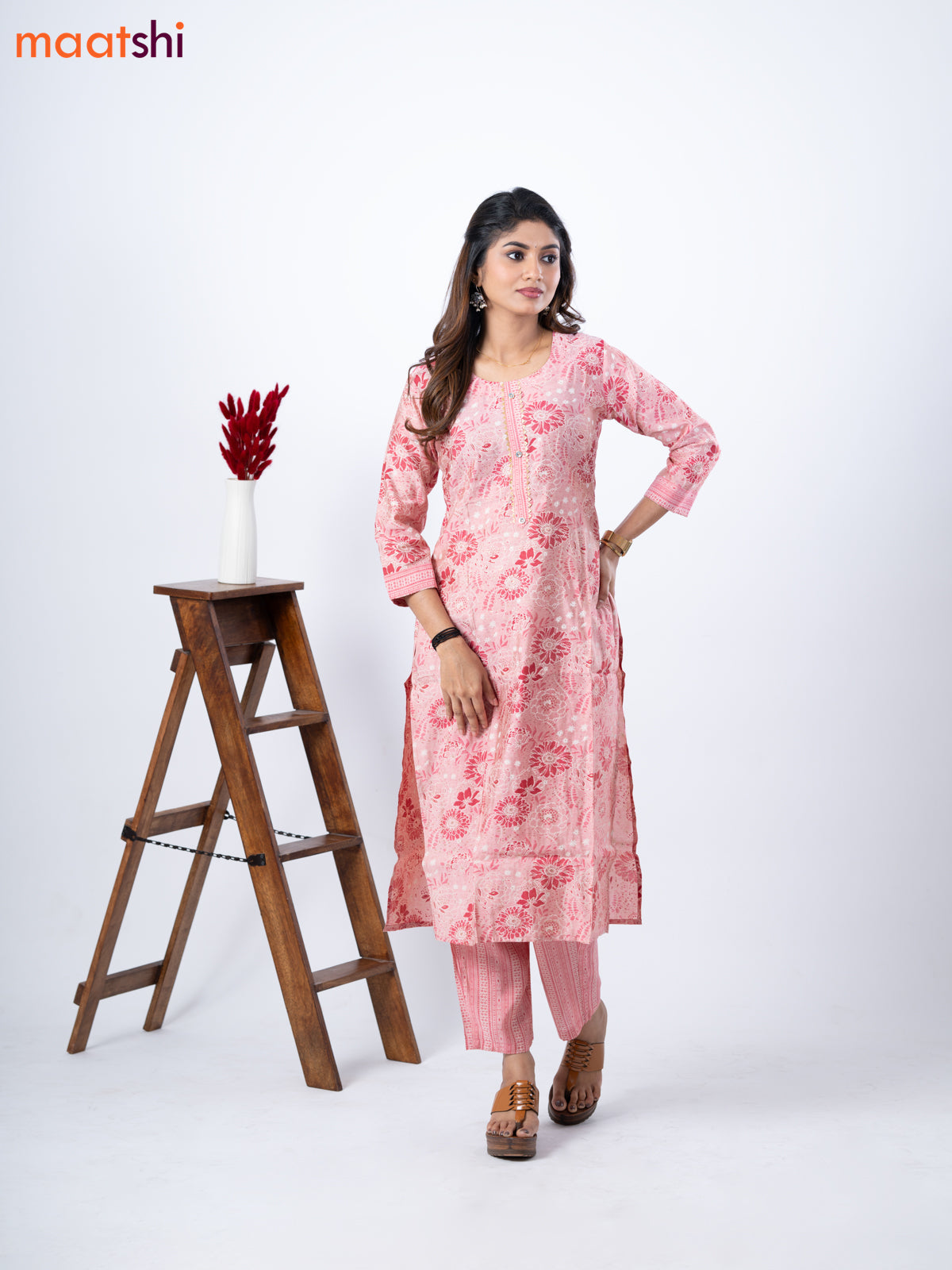 Modal kurti set pastel pink with allover floral prints & gota patti lace wok neck pattern and straight cut pant