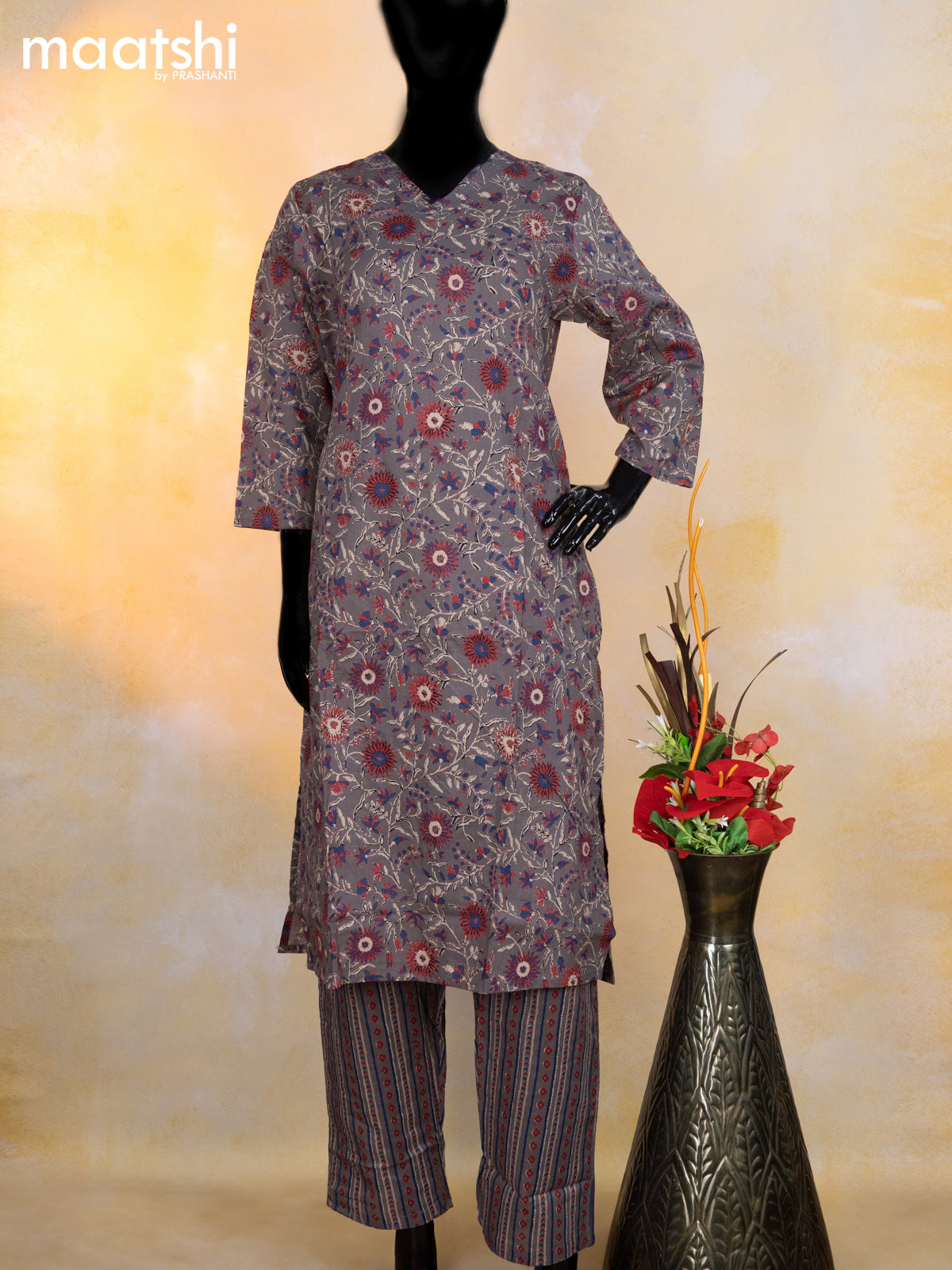 Cotton readymade kurti set grey with allover floral prints & simple v neck pattern and straight cut pant