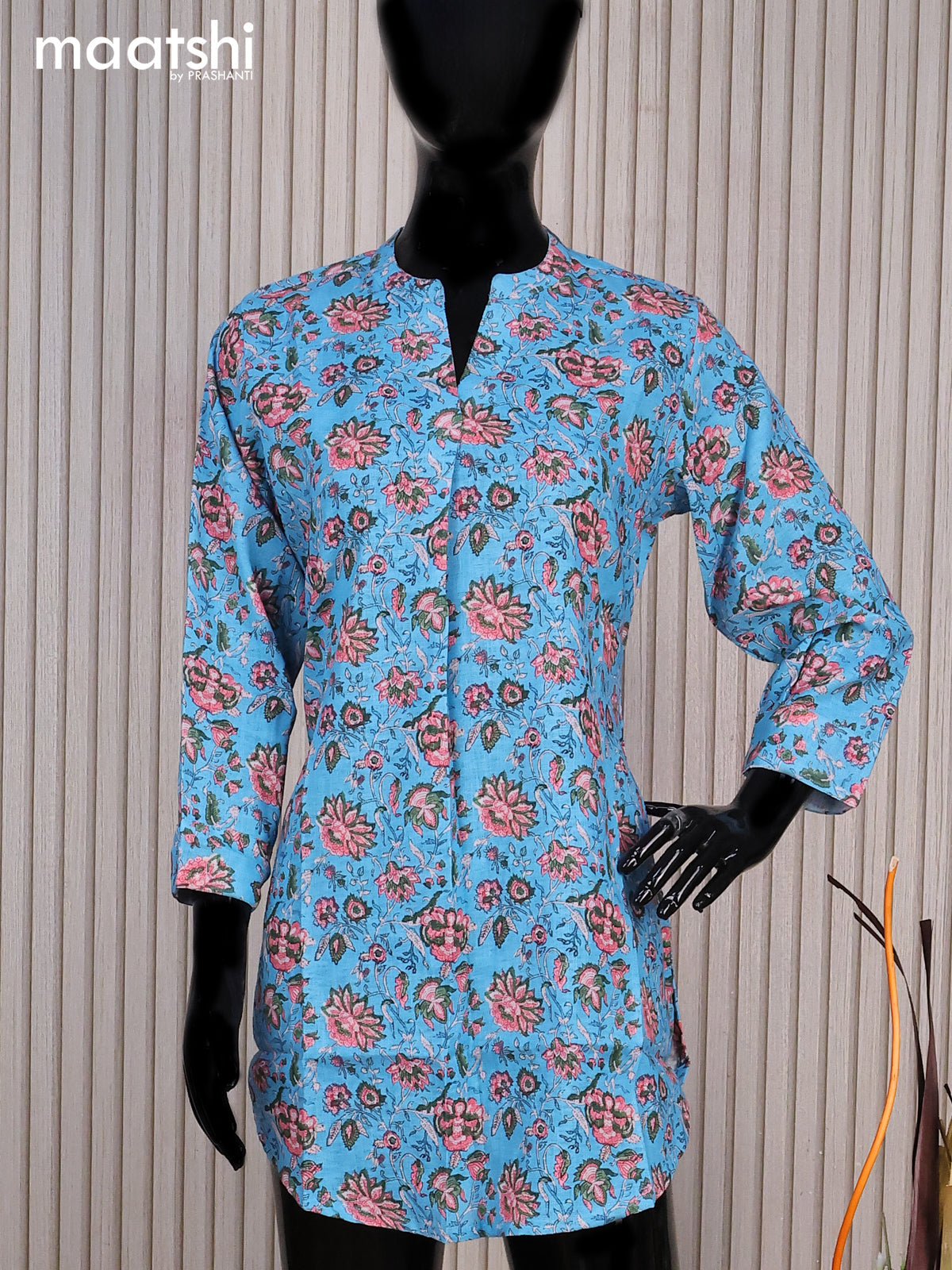 Rayon readymade short kurti blue and pink green with allover floral prints & simple neck pattern without pant