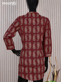 Rayon readymade short kurti maroon with allover paisley buttas & simple neck pattern without pant