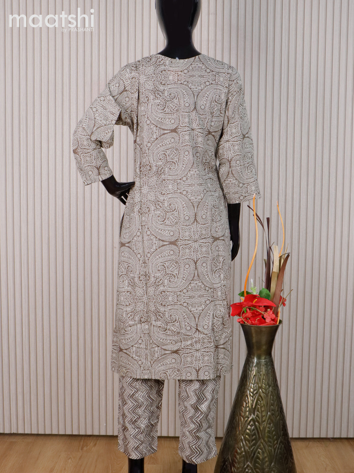 Cotton readymade kurti set sap green and off white with allover prints & simple neck pattern and straight cut pant