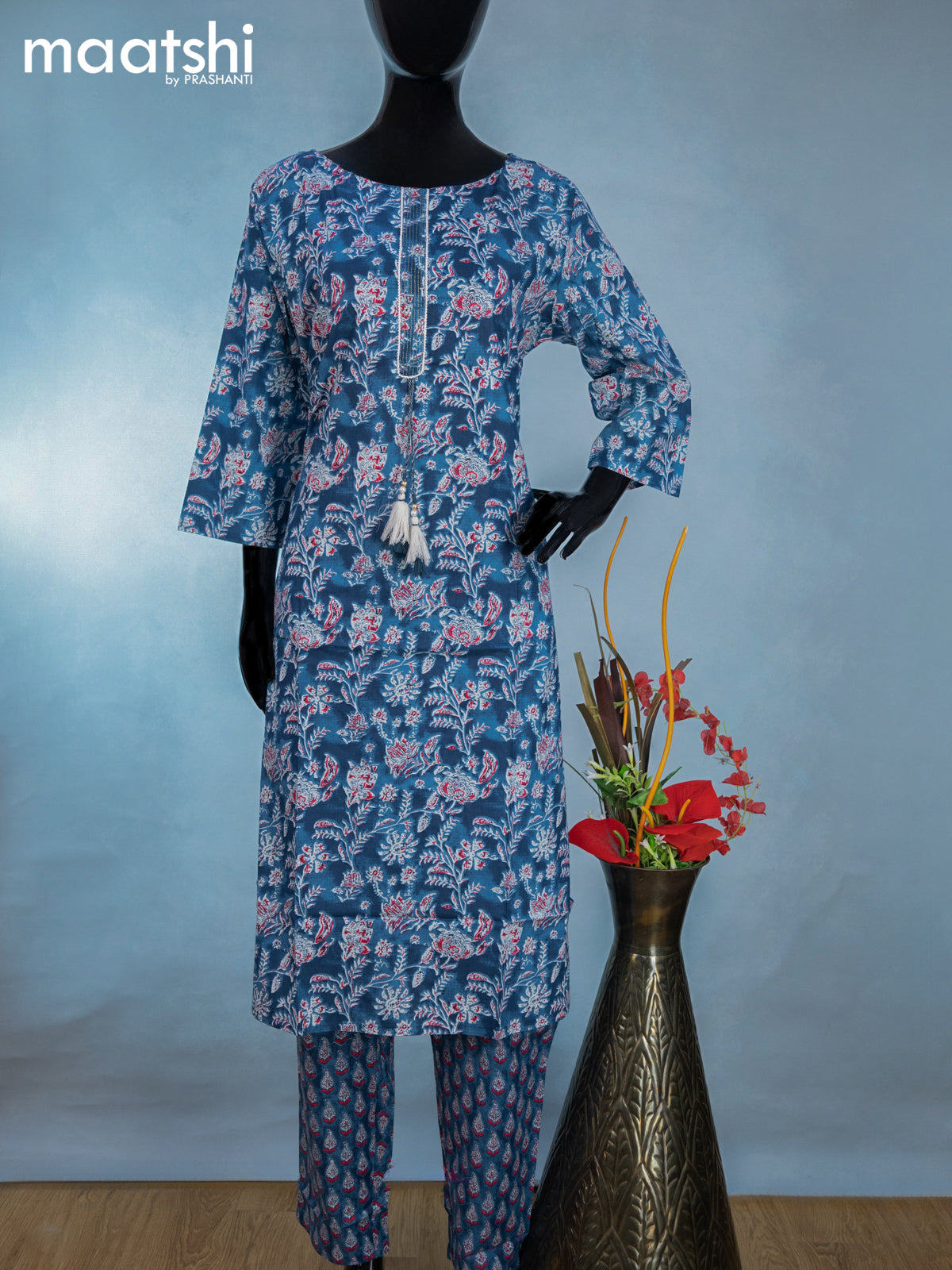 Cotton readymade kurti set blue and off white with allover floral prints & simple neck pattern and straight cut pant