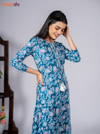 Cotton readymade kurti set blue and off white with allover floral prints & simple neck pattern and straight cut pant