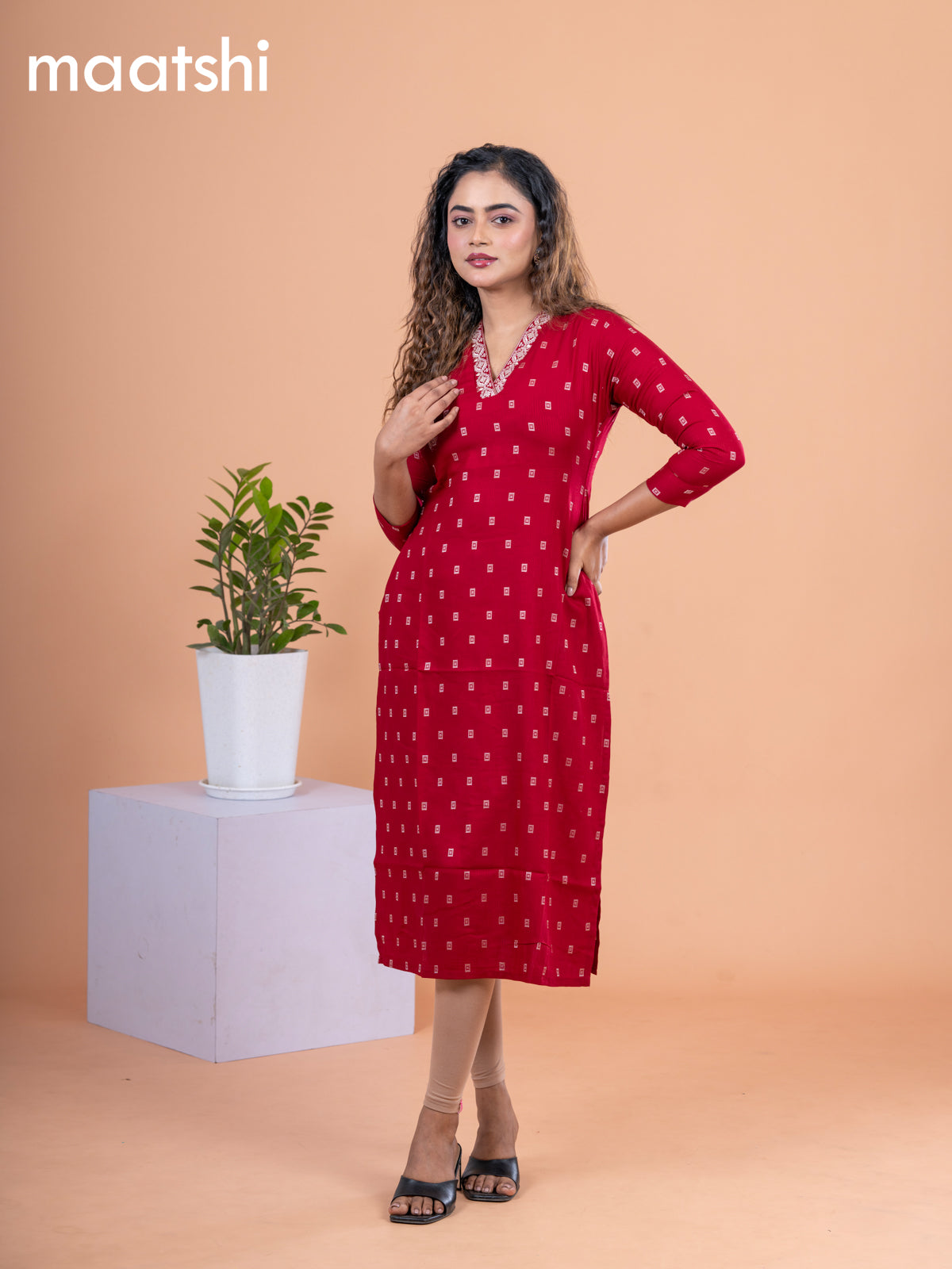 Cotton readymade kurti maroon with allover thread butta & embroidery work v neck pattern without pant