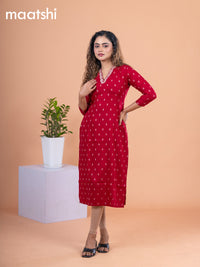 Cotton readymade kurti maroon with allover thread butta & embroidery work v neck pattern without pant