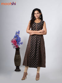 Cotton anarkali kurti black with allover butta prints & simple neck pattern without pant - sleeve attached