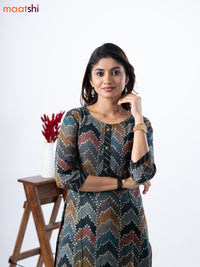 Rayon kurti set multi colour and black with allover bandhani prints & simple neck pattern and straight cut pant