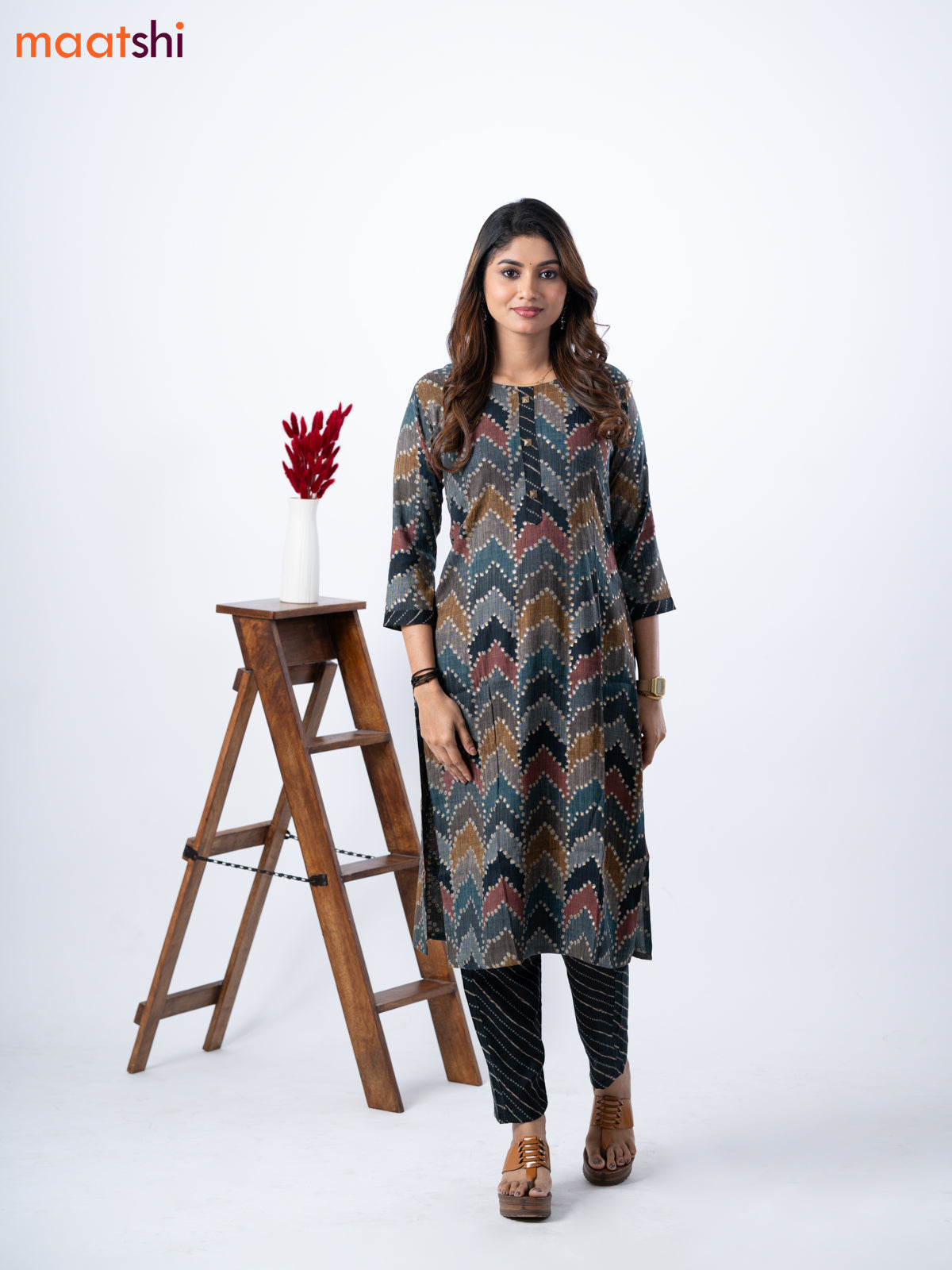 Rayon kurti set multi colour and black with allover bandhani prints & simple neck pattern and straight cut pant