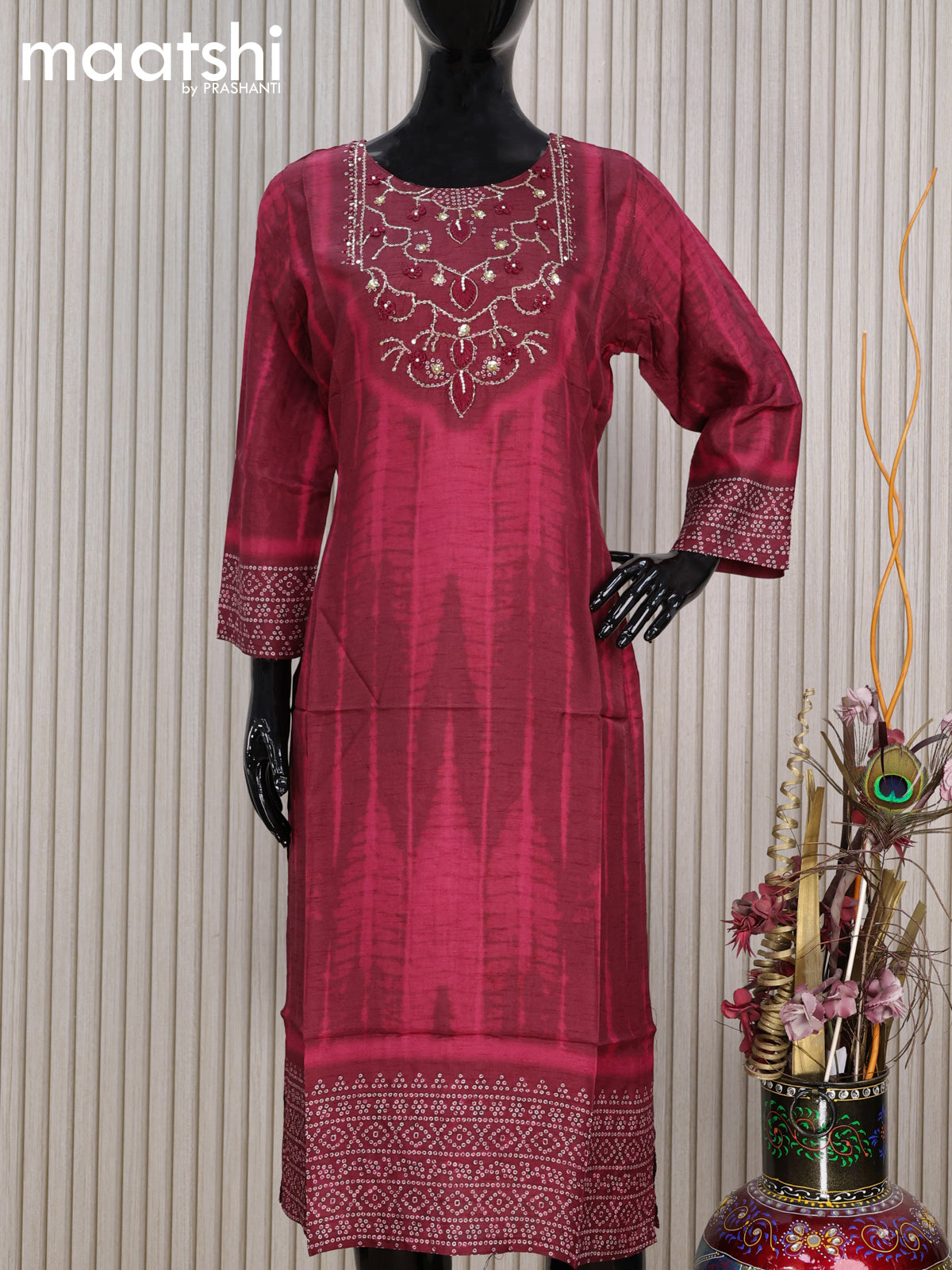 Pure muslin silk readymade kurti maroon  with tie and dye prints & sequin work neck pattern and without pant