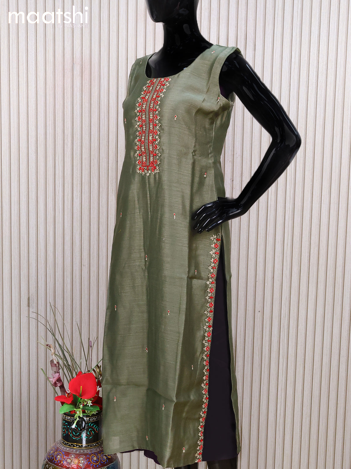 Chanderi readymade salwar suit green shade with embroidery work neck pattern and straight cut pant & sequin work dupatta - sleeves attached