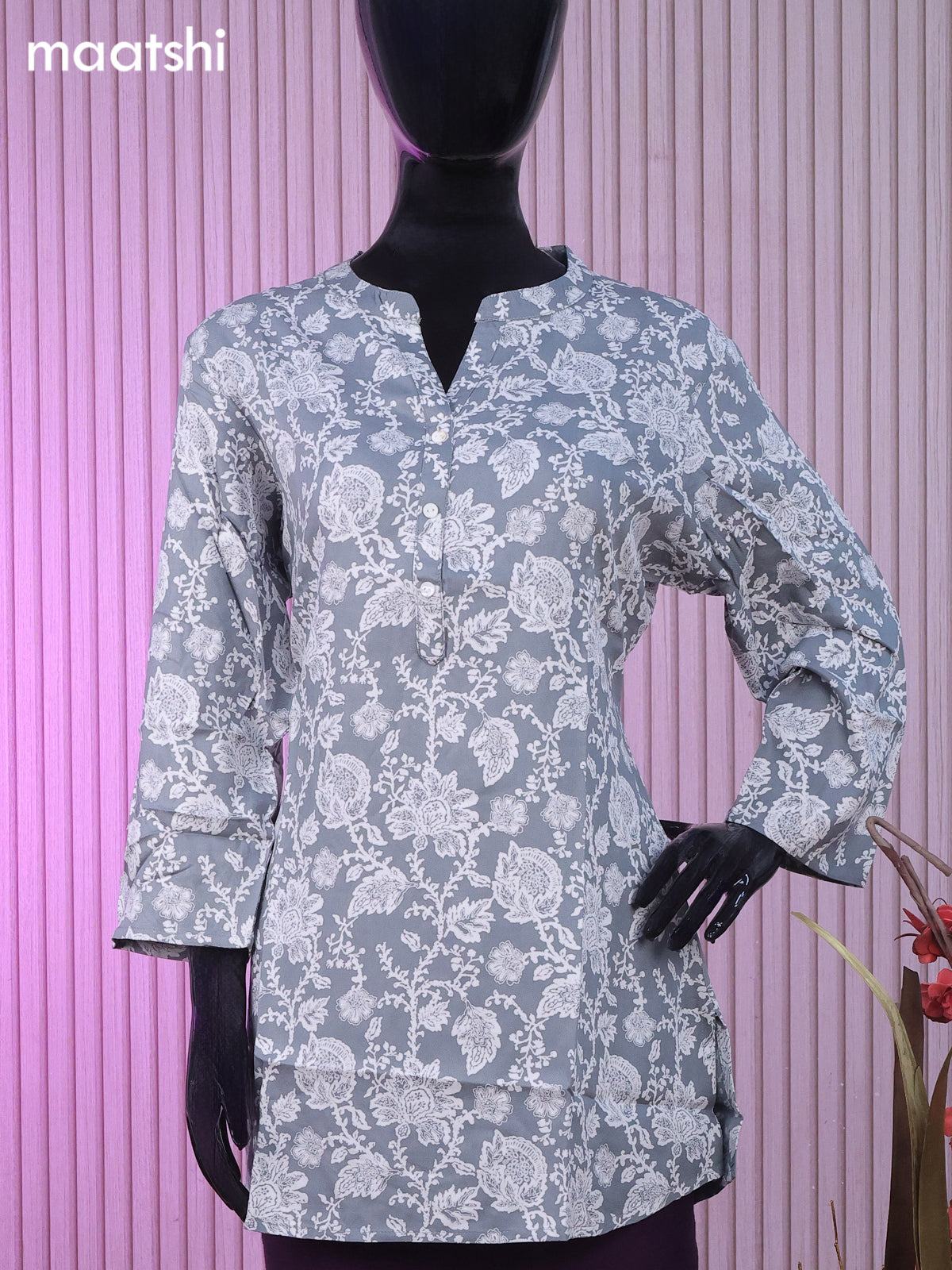 Soft cotton readymade short kurti grey with allover prints & collar neck pattern without bottom