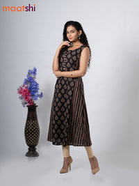 Cotton anarkali kurti black and with floral butta prints without pant