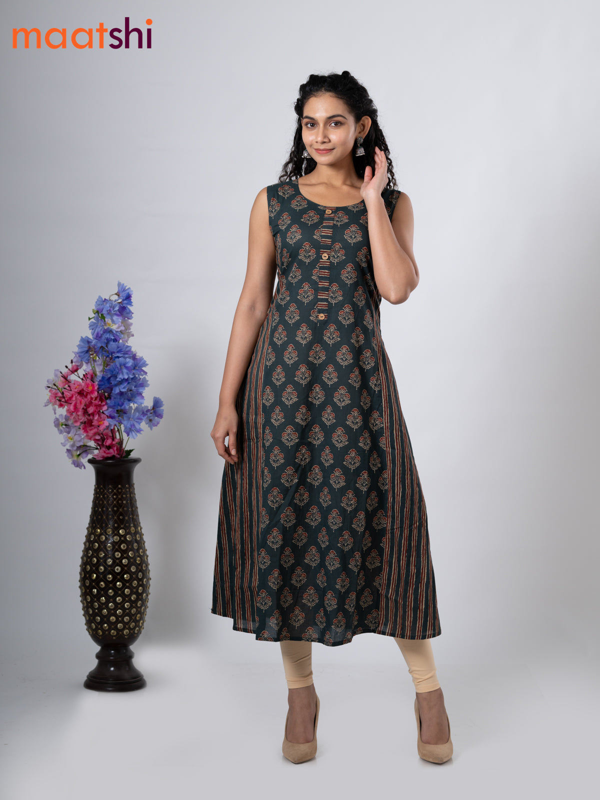 Cotton anarkali kurti dark green and with floral butta prints without pant