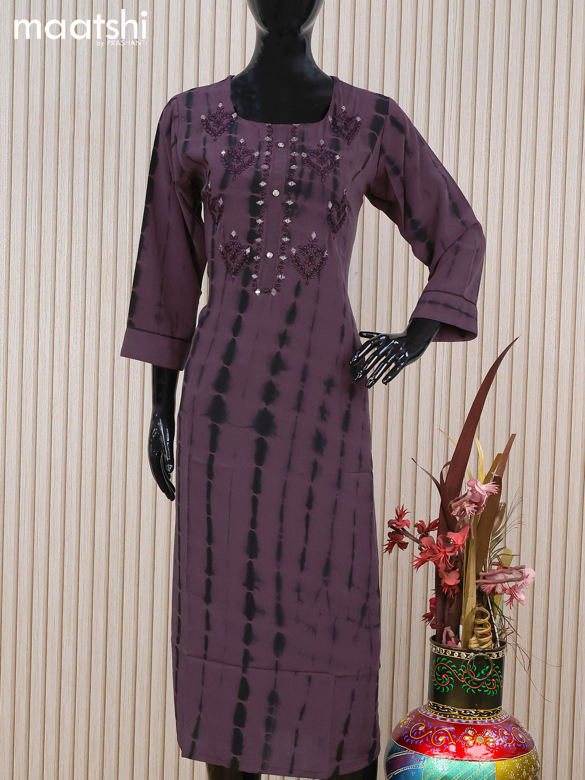 Chiffon readymade kurti wine shade with tie and dye prints & mirror embroidery work neck pattern and without pant