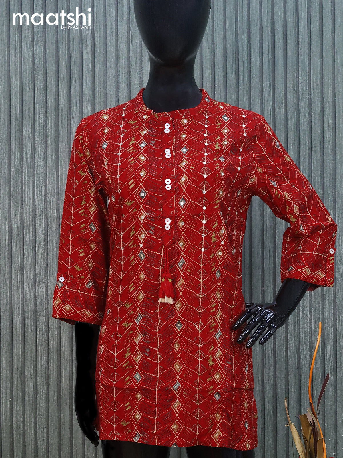 Cotton readymade short kurti red with allover prints & mirror work without pant