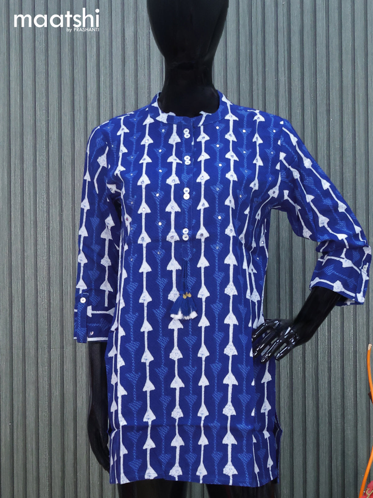 Cotton readymade short kurti blue with allover prints & mirror work without pant