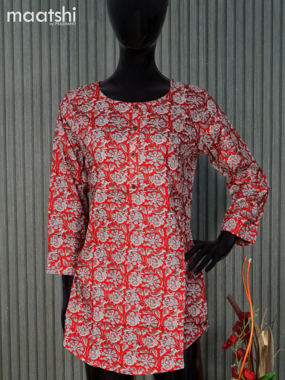 Cotton readymade short kurti red with allover floral prints without pant