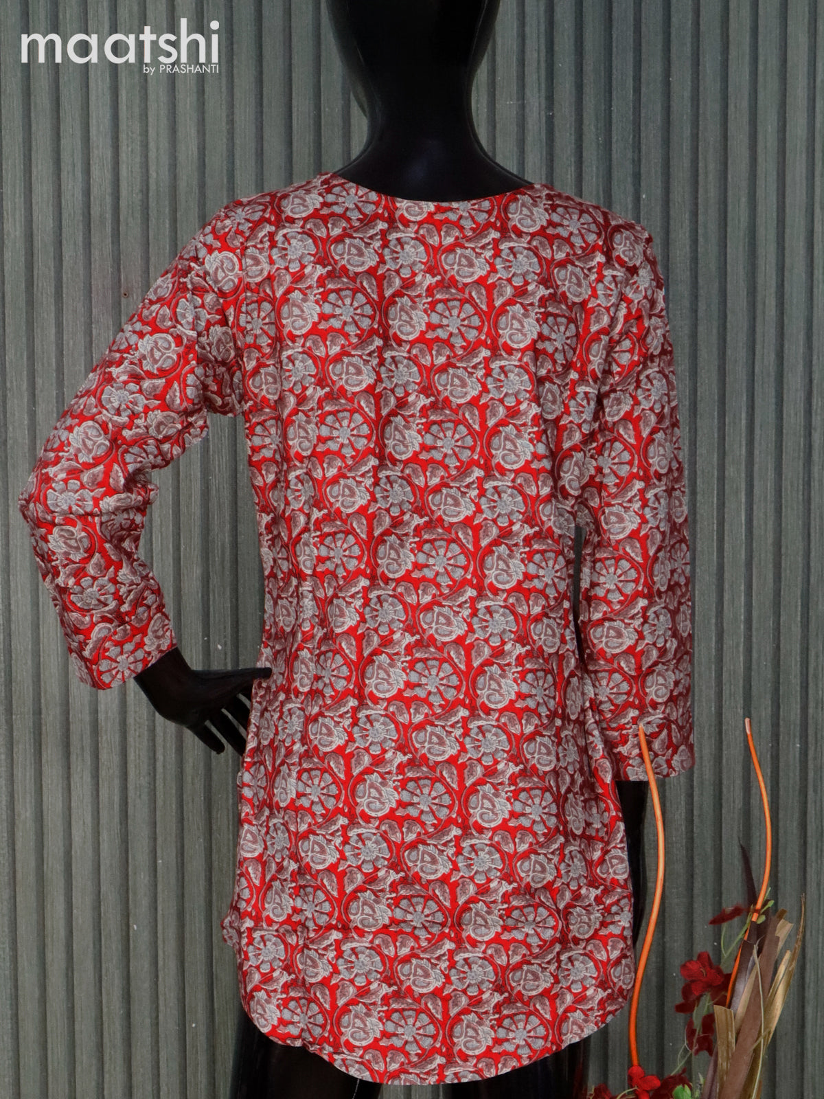 Cotton readymade short kurti red with allover floral prints without pant