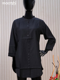 Rayon readymade short kurti black with plain body & simple neck pattern without pant