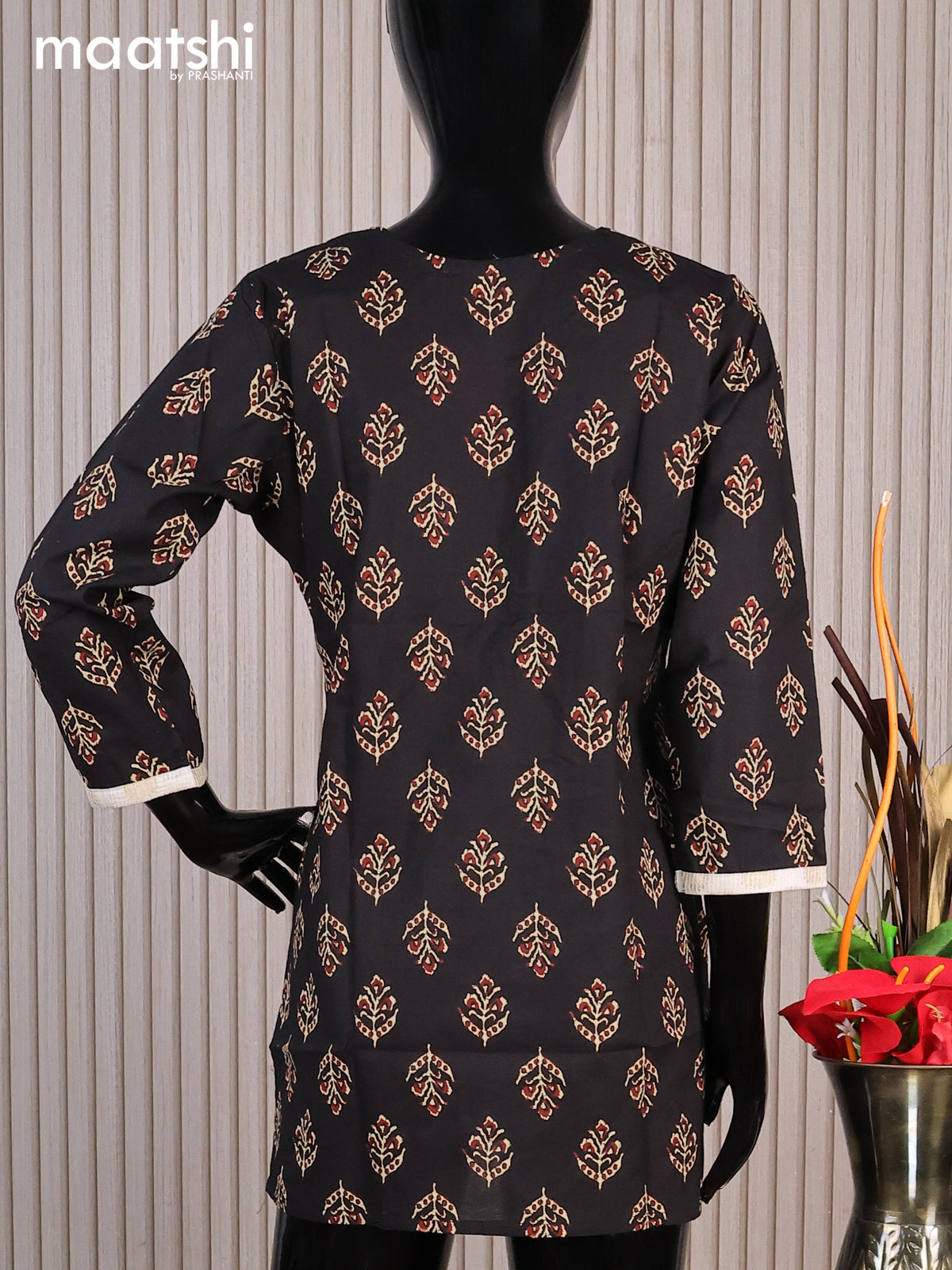 Cotton readymade short kurti black and maroon beige with allover butta prints & simple neck pattern without pant