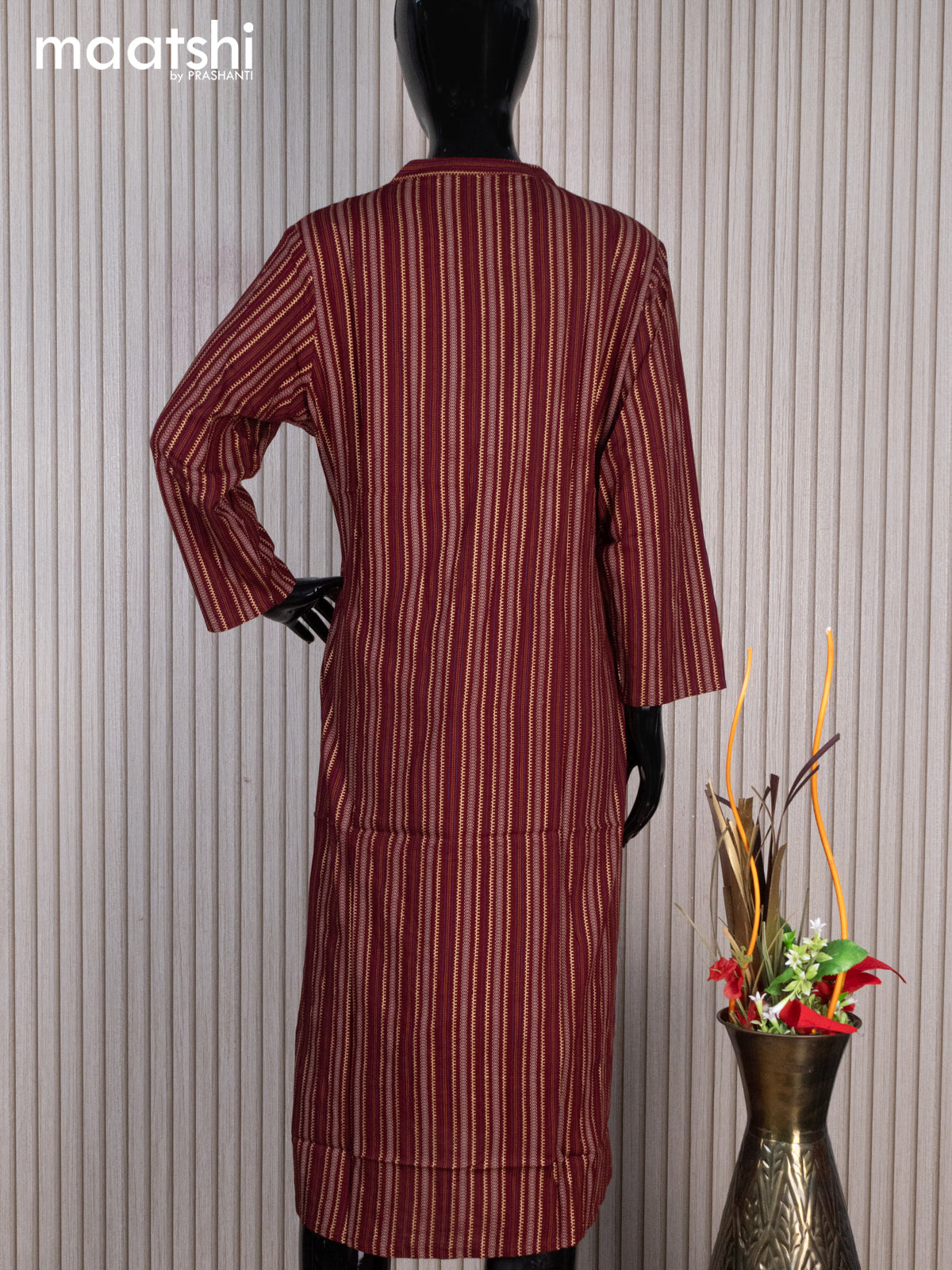 Cotton readymade kurti maroon with allover prints & simple neck pattern without pant