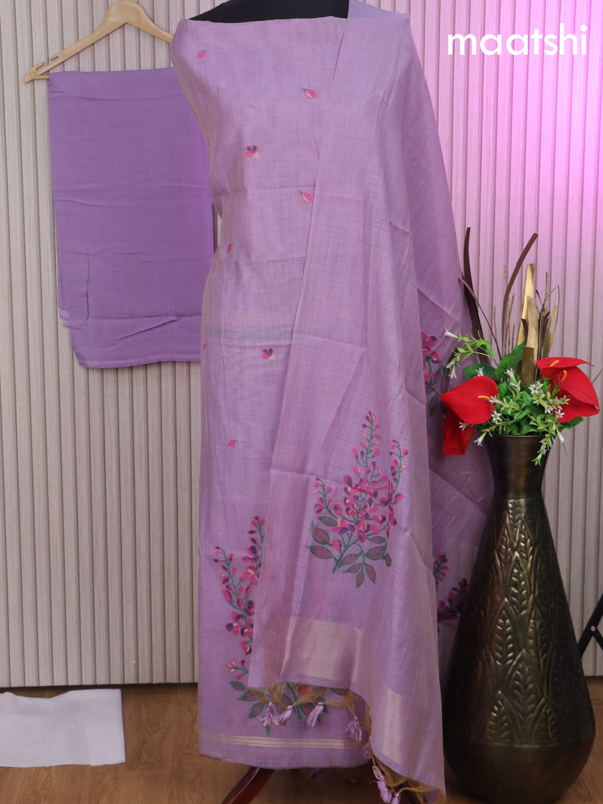 Munga cotton dress material lavender with thread & zari woven buttas and bottom & thread woven dupatta