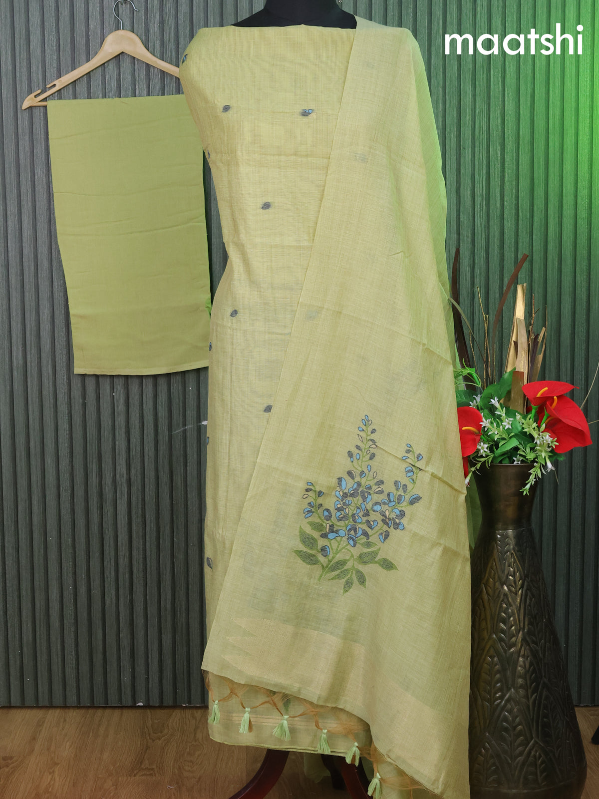 Munga cotton dress material pista green with thread & zari woven buttas and bottom & thread woven dupatta