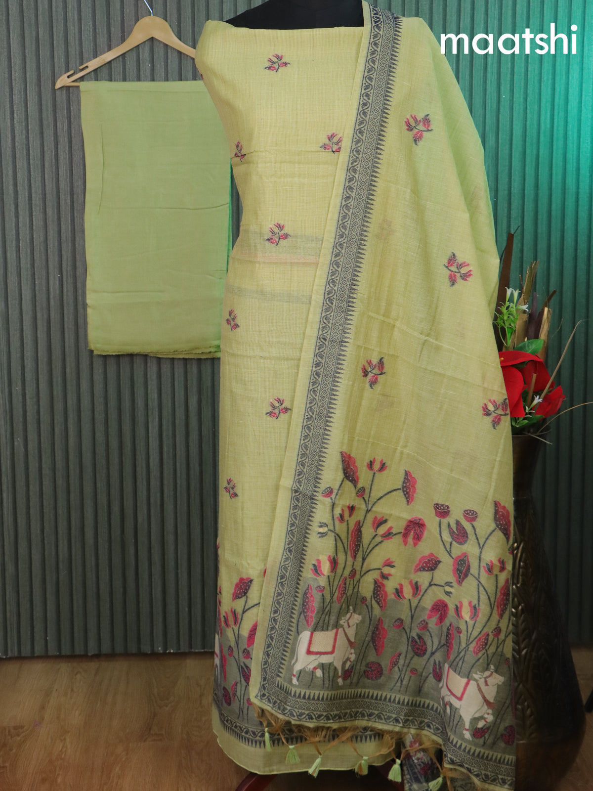 Munga cotton dress material pista green with thread & zari woven floral buttas and bottom & thread woven pichwai dupatta