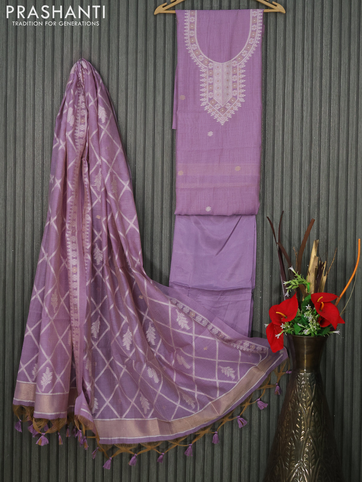 Munga cotton dress material pastel lavender with thread & zari woven buttas and bottom & thread woven dupatta