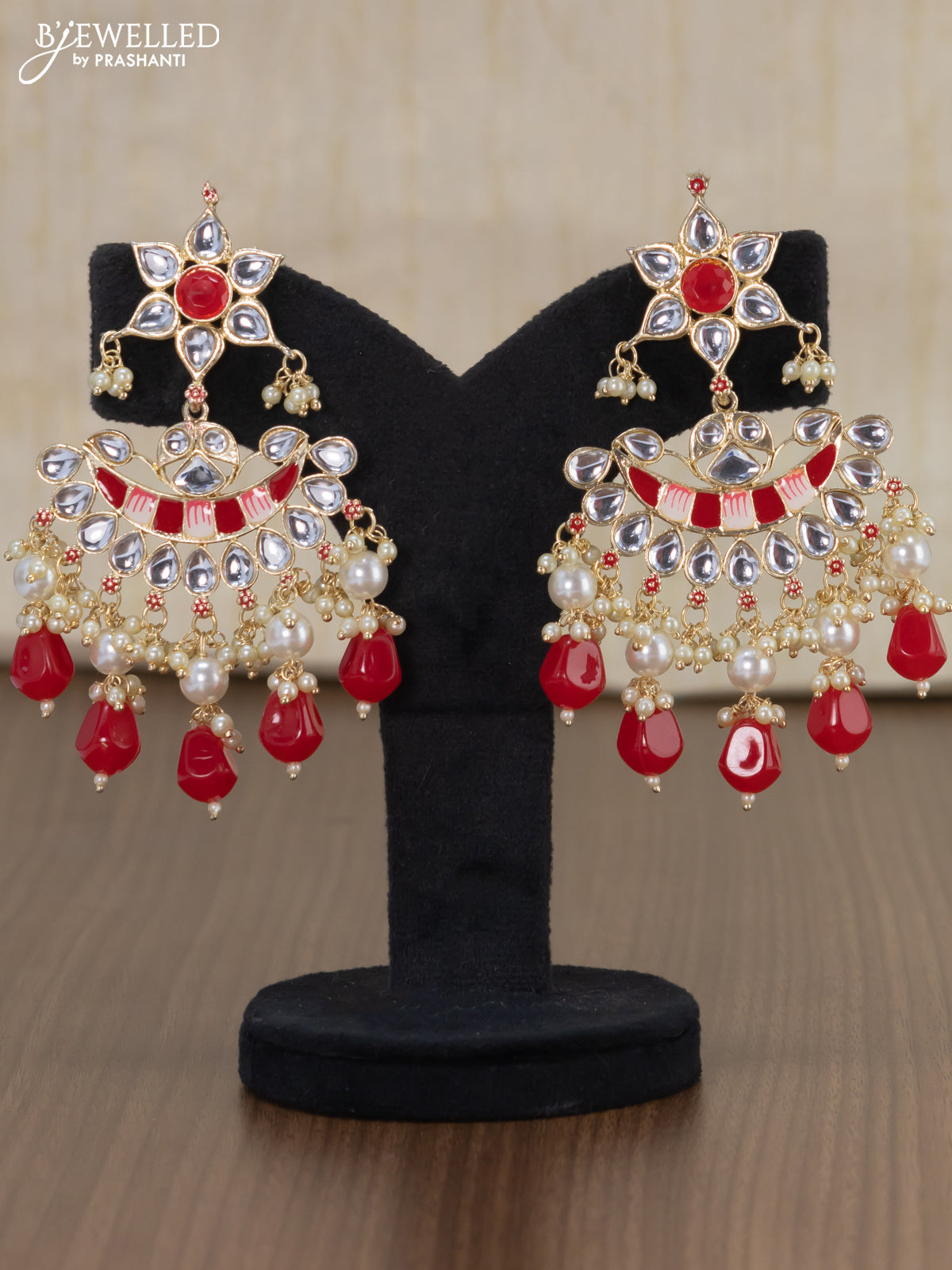 Light weight minakari red earrings with pearl maatal