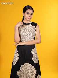 Cotton co-ord set black and cream with allover floral prints & sleeve attached and palazzo pant